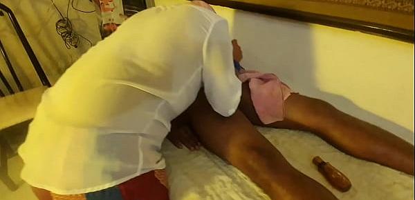  Massagem Desi Village Girl tântrica em negro dotado . Paty Bumbum - Alex Lima